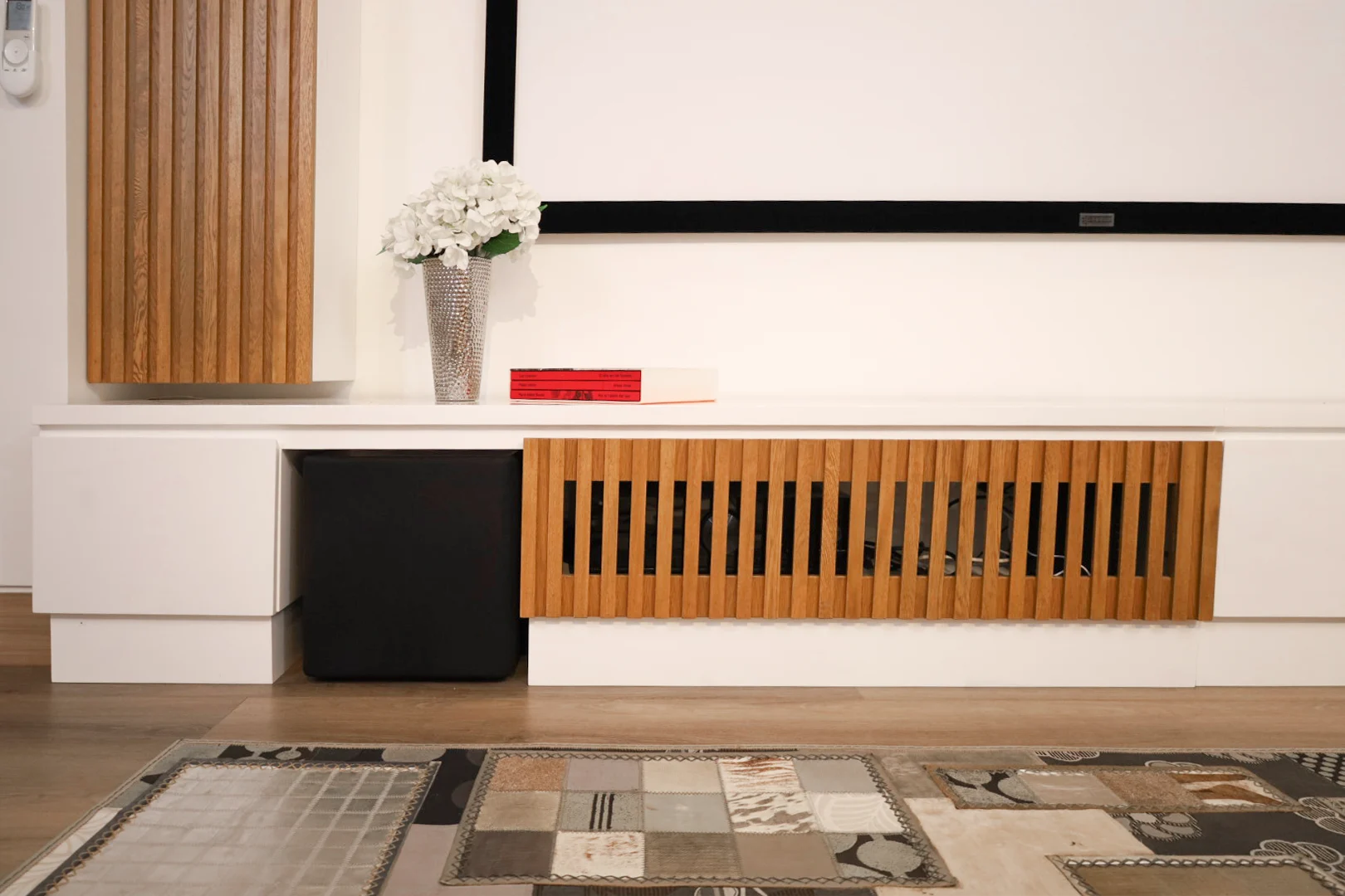 mueble de television sala principal malabar reservado